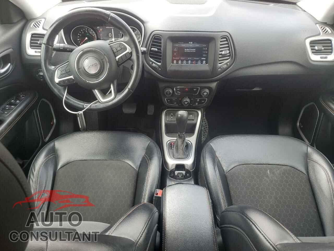JEEP COMPASS 2017 - 3C4NJCBB4HT652170
