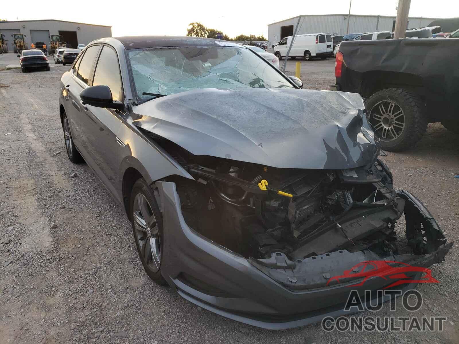 VOLKSWAGEN JETTA 2019 - 3VWC57BU4KM090631