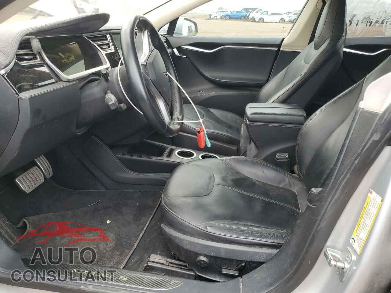 TESLA MODEL S 2013 - 5YJSA1CP3DFP27631