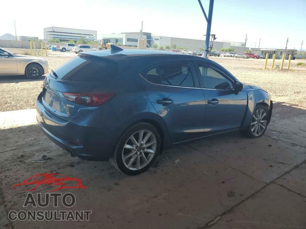 MAZDA 3 2017 - 3MZBN1M33HM133085