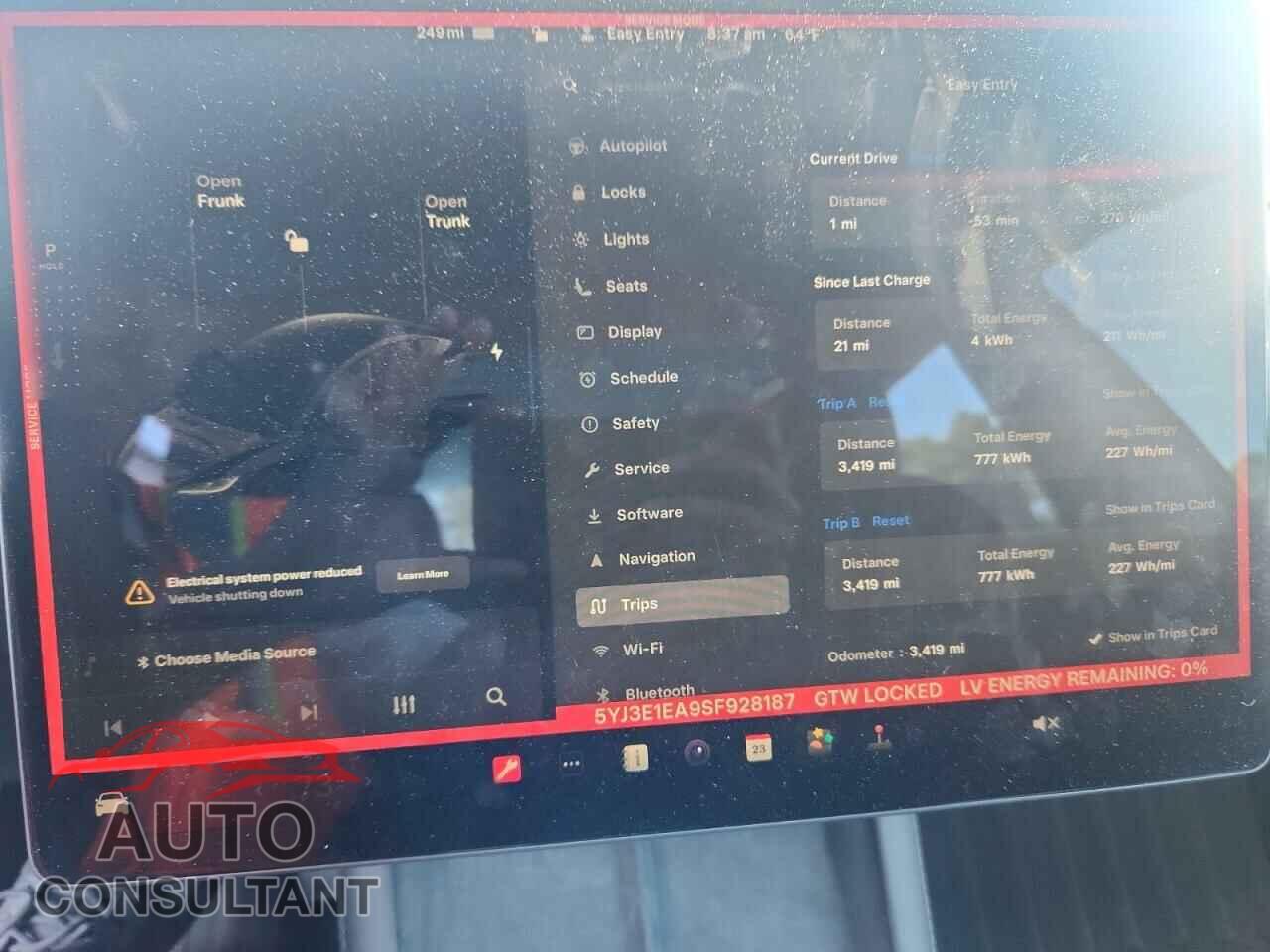 TESLA MODEL 3 2025 - 5YJ3E1EA9SF928187