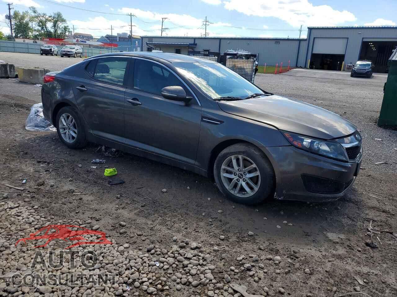 KIA OPTIMA 2011 - KNAGM4A71B5122620
