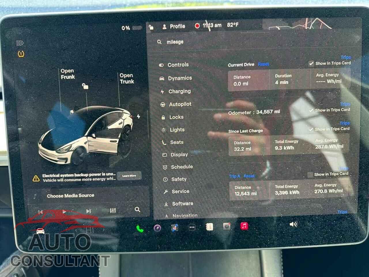 TESLA MODEL 3 2023 - 5YJ3E1EA1PF385831