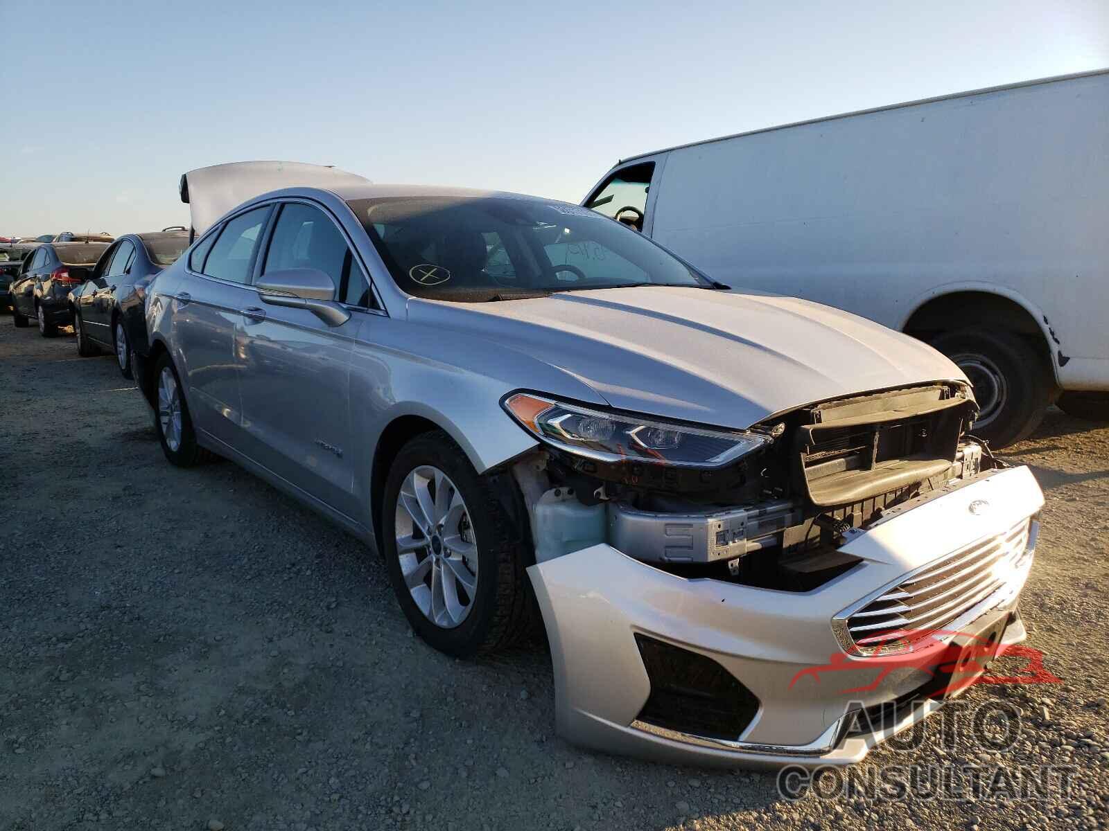 FORD FUSION 2019 - 3FA6P0MUXKR252723