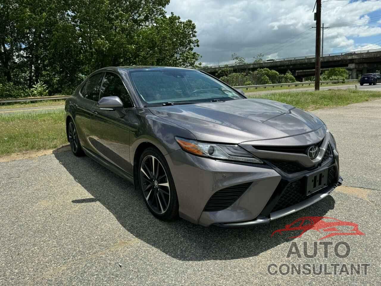 TOYOTA CAMRY 2019 - 4T1B61HK3KU839652