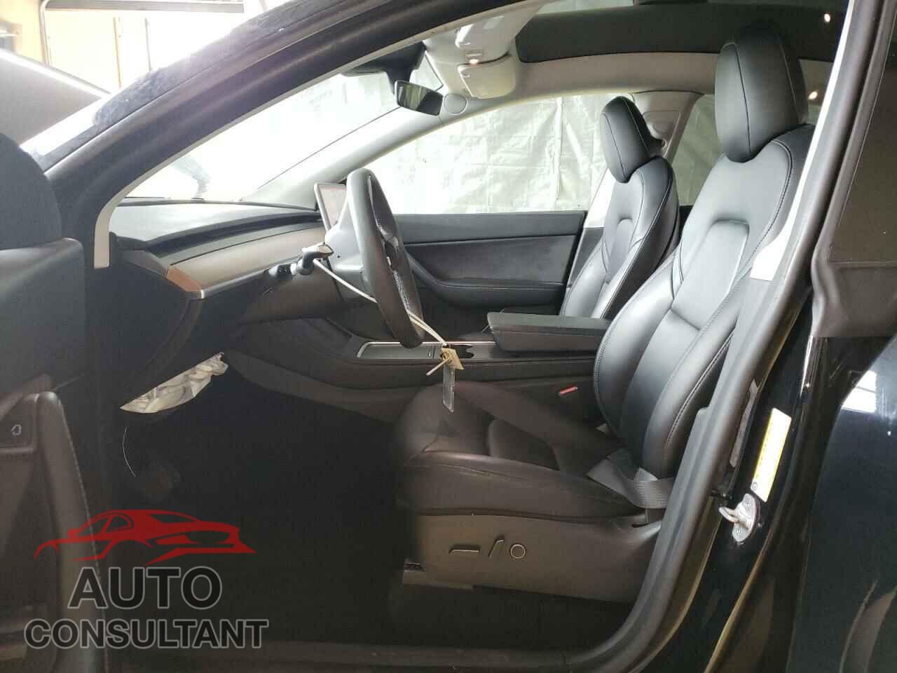 TESLA MODEL Y 2022 - 7SAYGDEEXNF480294