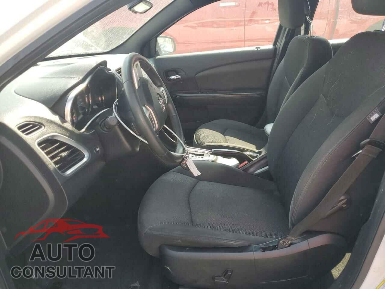 DODGE AVENGER 2013 - 1C3CDZCB2DN576852