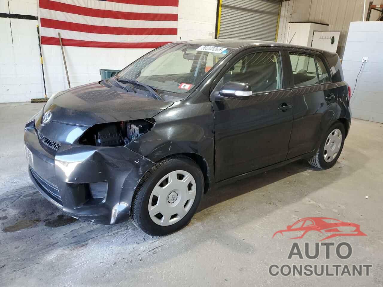 TOYOTA SCION 2013 - JTKKUPB40D1033272