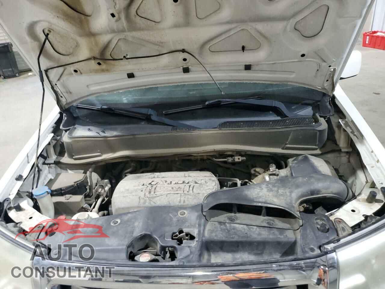 HONDA PILOT 2011 - 5FNYF4H57BB085612