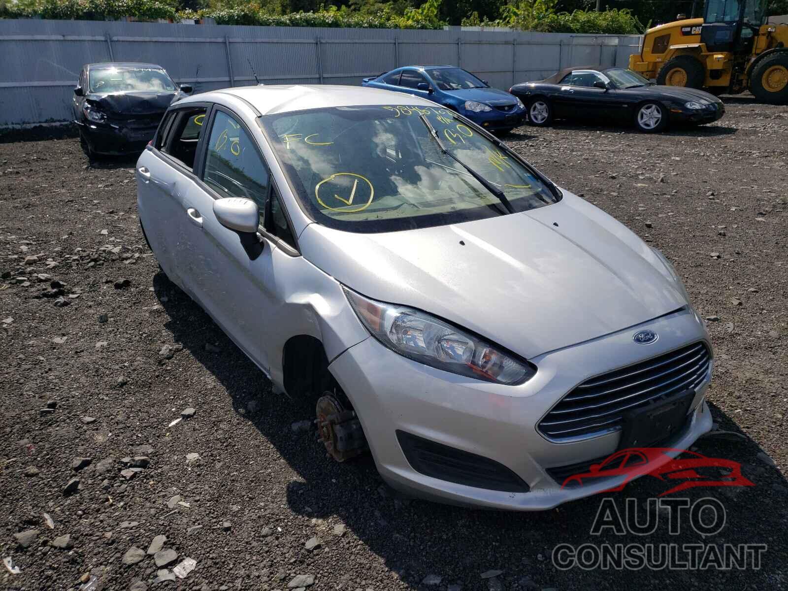 FORD FIESTA 2018 - 3FADP4EJ3JM107831