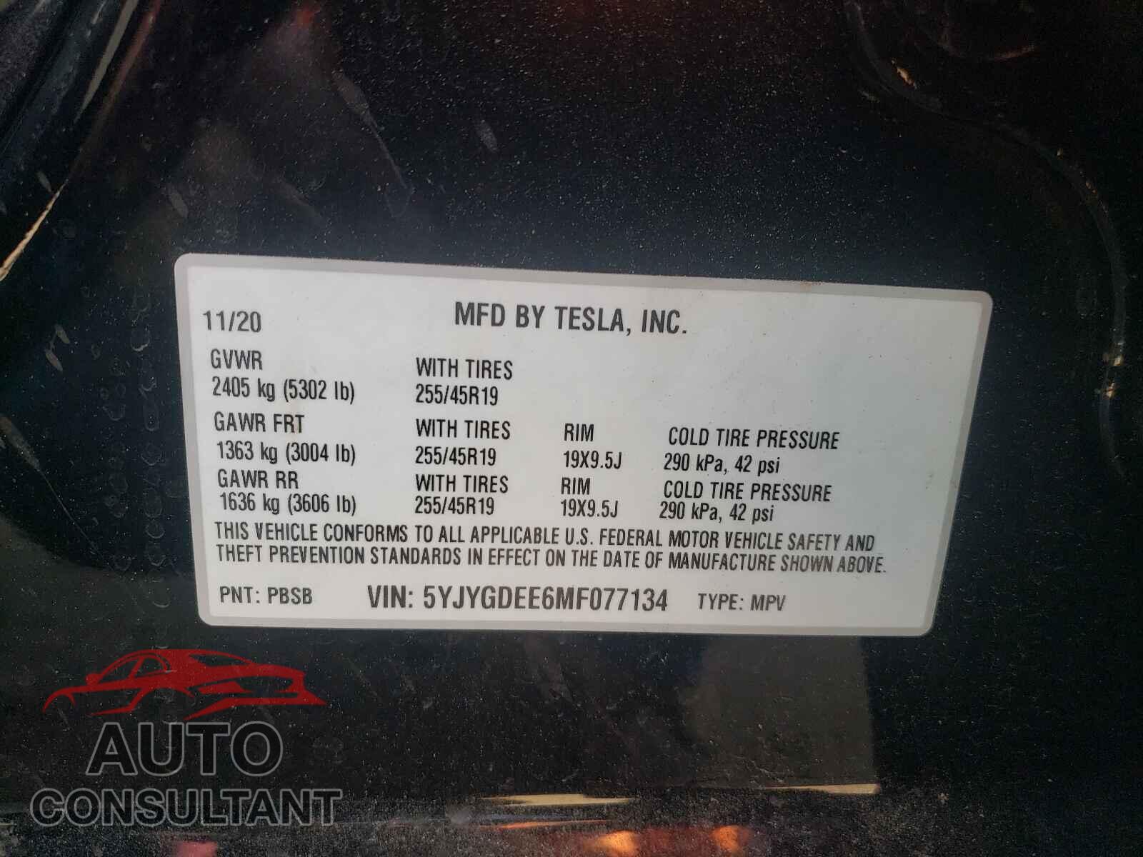 TESLA MODEL Y 2021 - 5YJYGDEE6MF077134