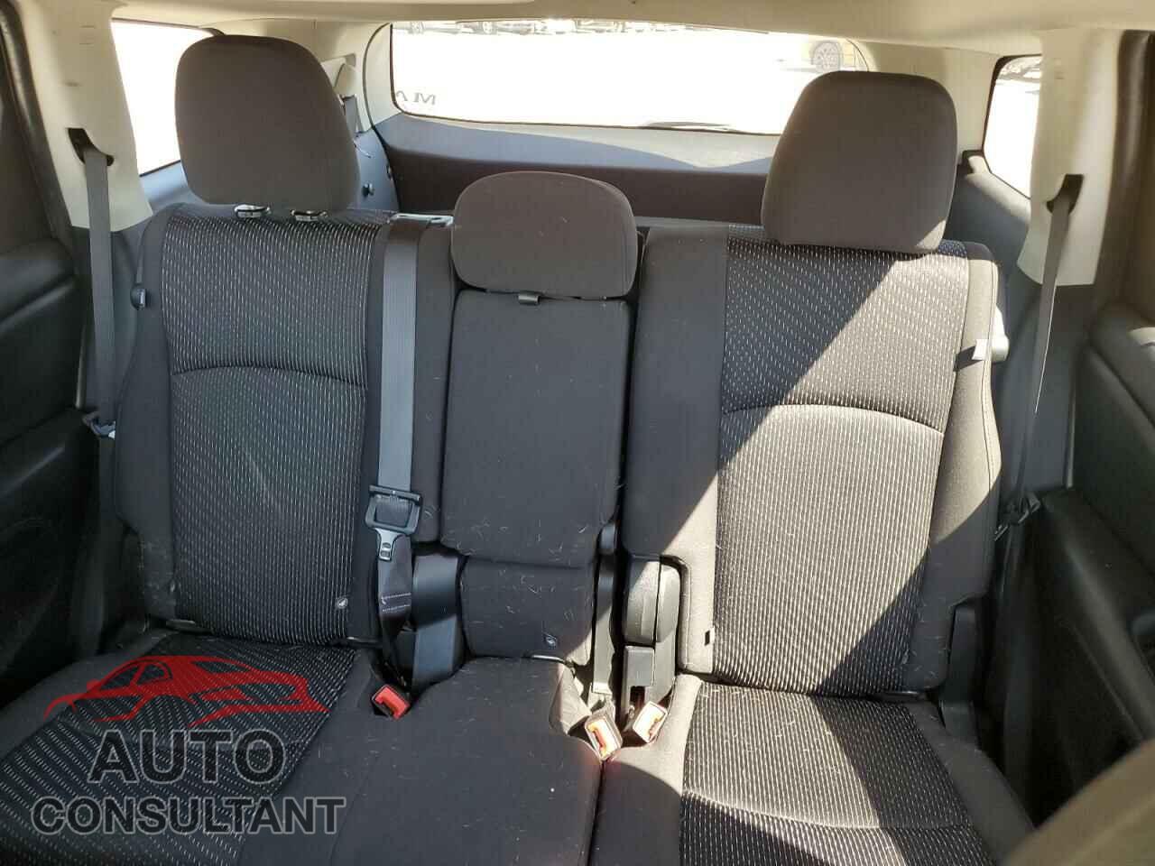 DODGE JOURNEY 2017 - 3C4PDCBBXHT670219