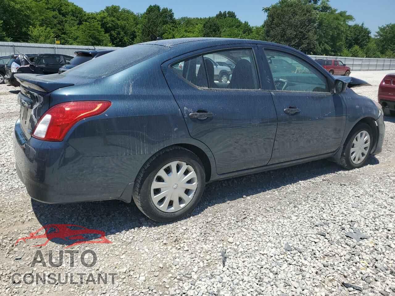 NISSAN VERSA 2016 - 3N1CN7AP8GL821351