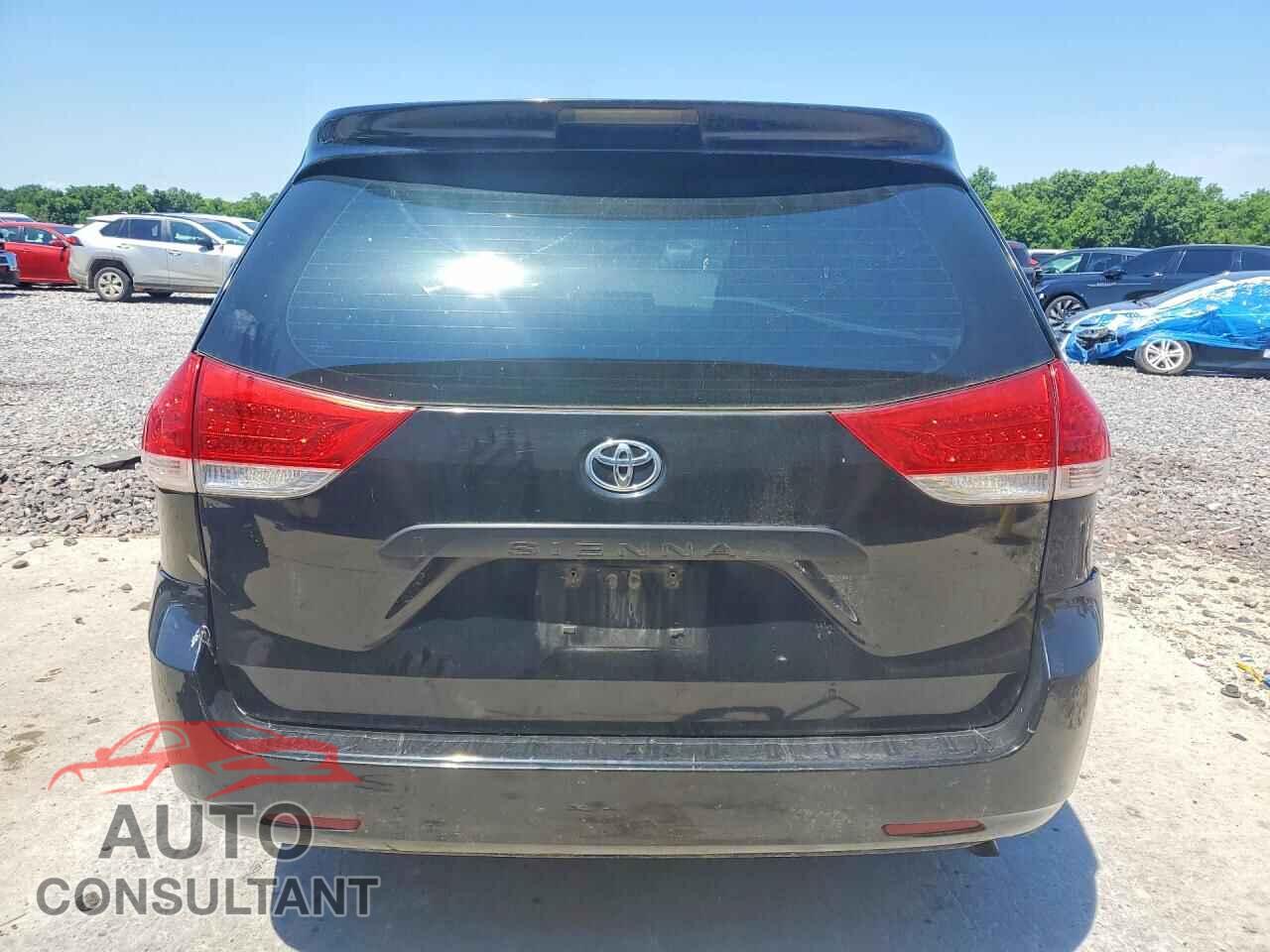 TOYOTA SIENNA 2012 - 5TDZK3DC4CS278117