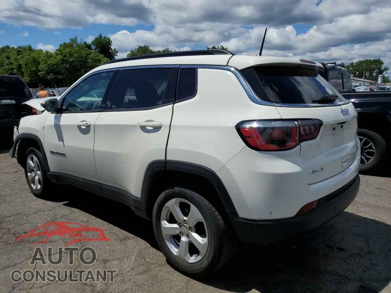 JEEP COMPASS 2018 - 3C4NJDBB3JT399547