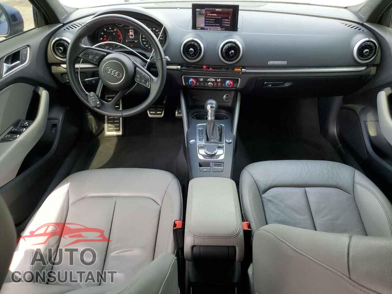 AUDI A3 2019 - WAUJEGFFXK1019952