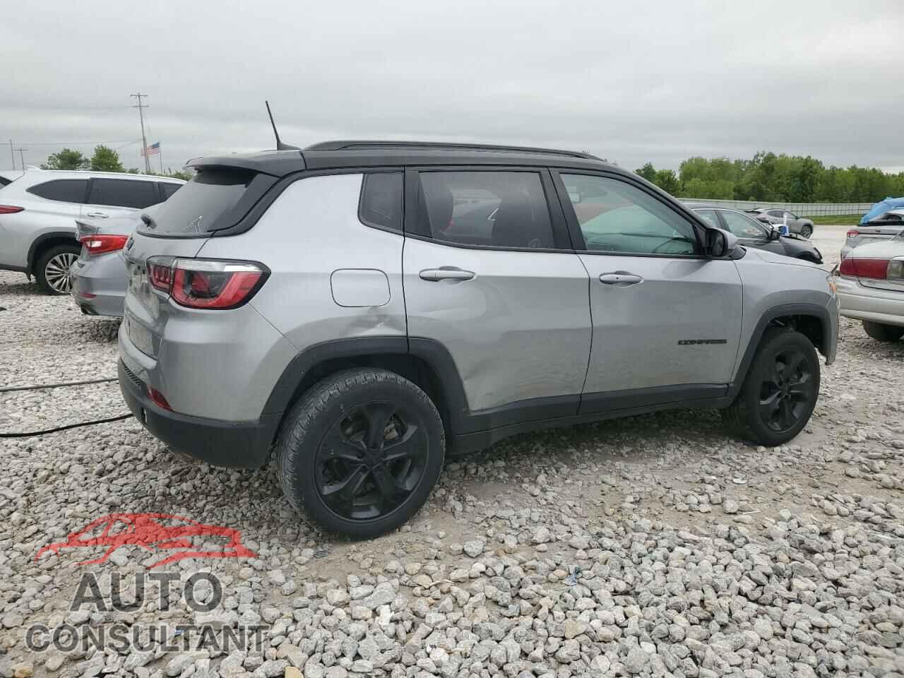 JEEP COMPASS 2018 - 3C4NJDBB8JT394652