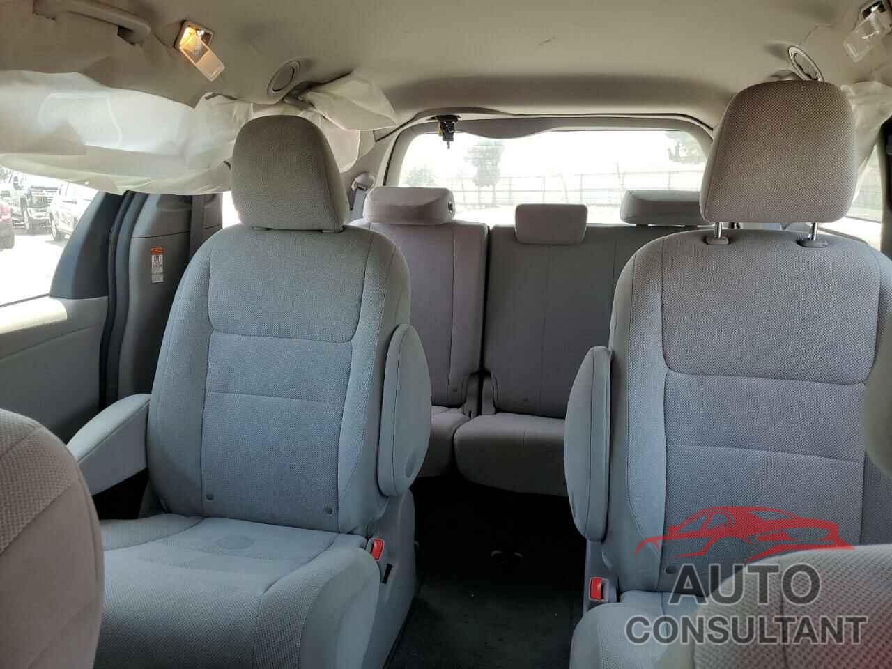 TOYOTA All Models 2017 - 5TDZZ3DC8HS814330