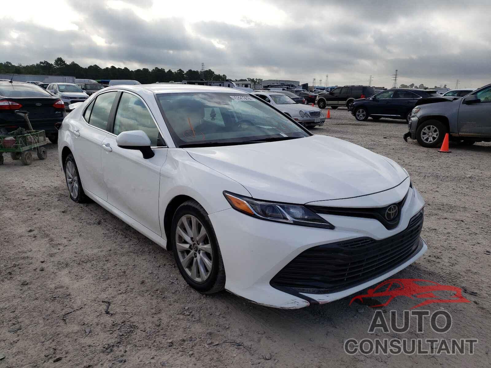 TOYOTA CAMRY 2019 - 4T1B11HK1KU227612