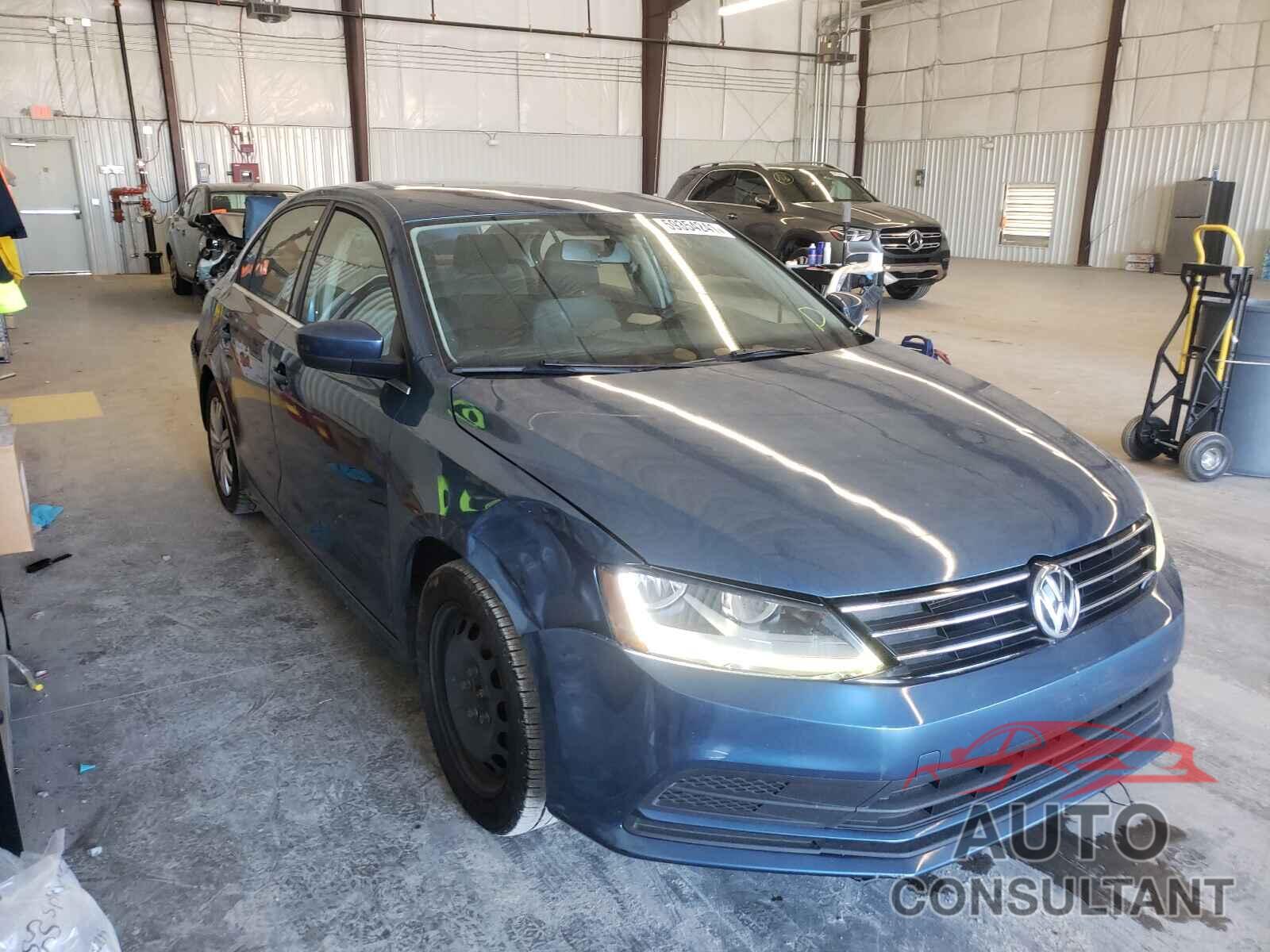 VOLKSWAGEN JETTA 2017 - 3VW2B7AJ4HM269465