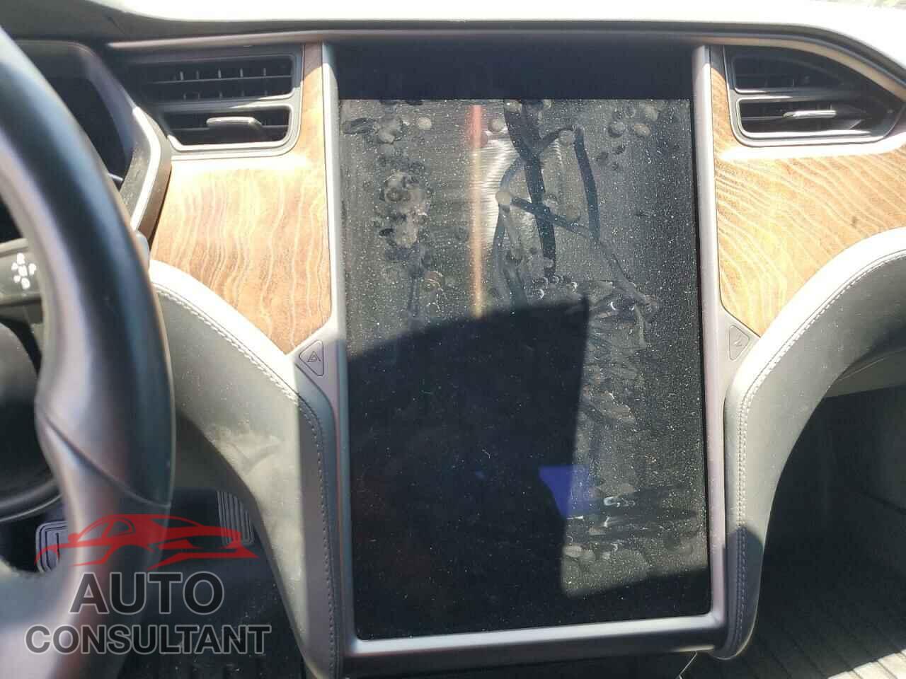 TESLA MODEL S 2020 - 5YJSA1E29LF396148