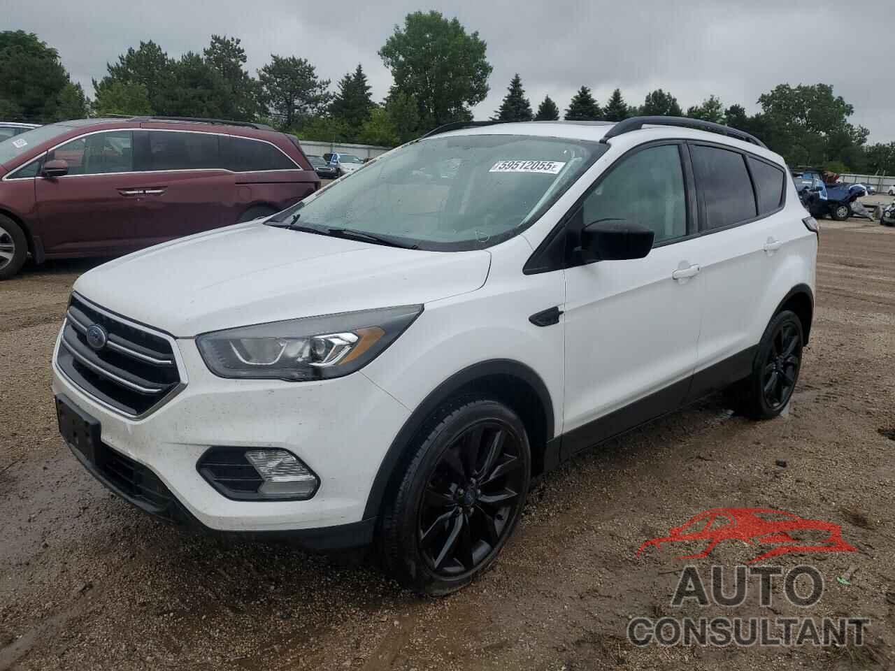 FORD ESCAPE 2017 - 1FMCU9G98HUE77673