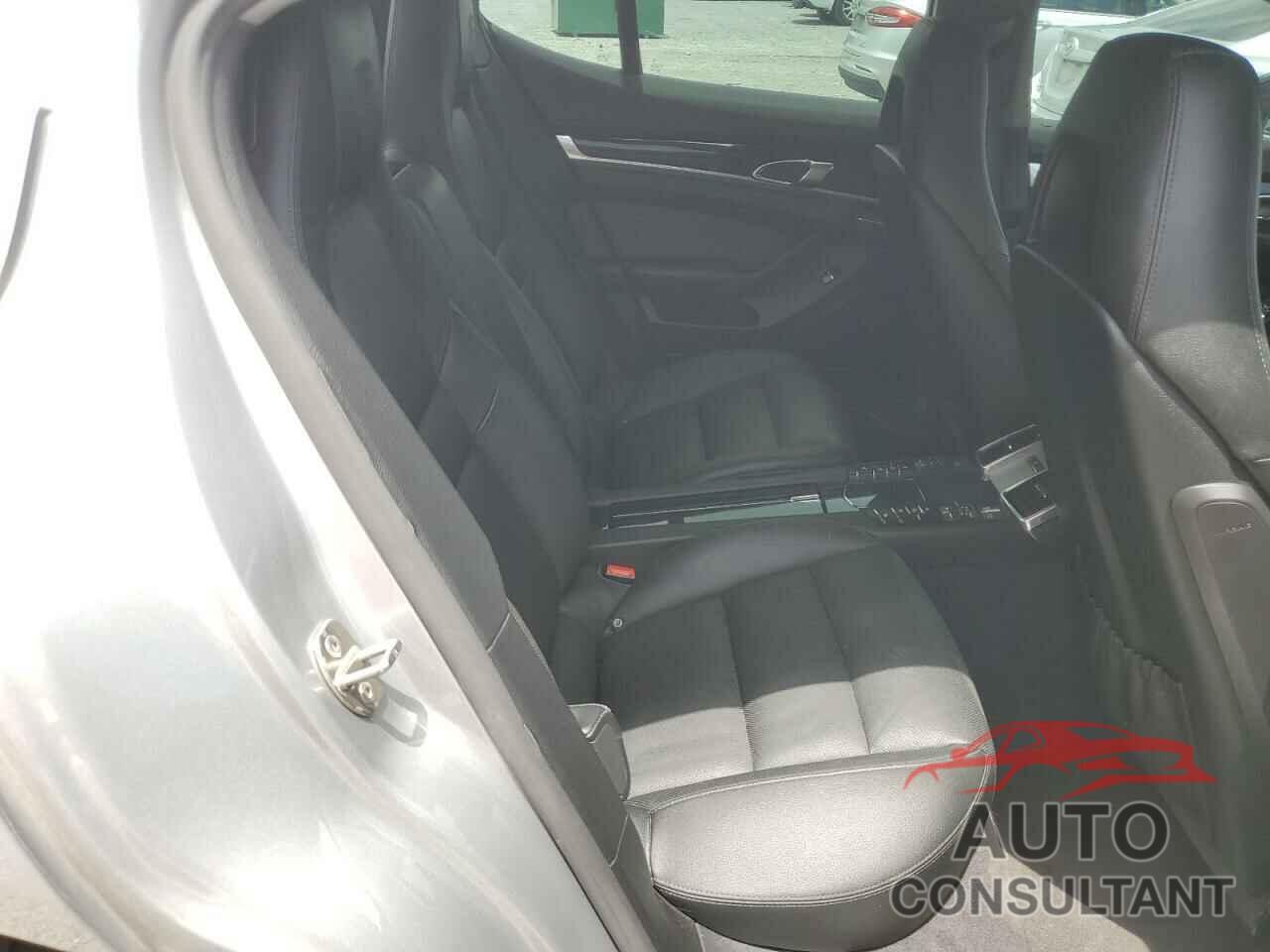 PORSCHE PANAMERA 2016 - WP0AA2A76GL007665