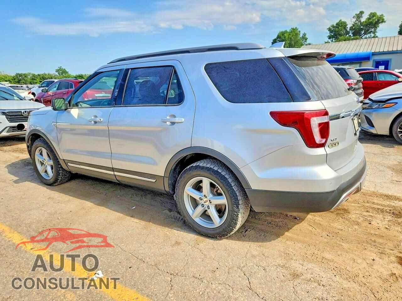 FORD EXPLORER 2017 - 1FM5K8D82HGD03231