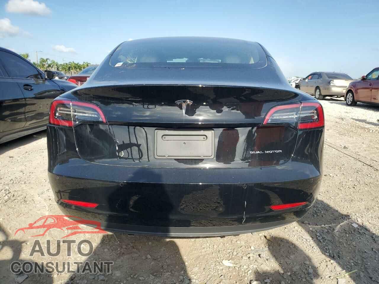 TESLA MODEL 3 2022 - 5YJ3E1EB7NF313599