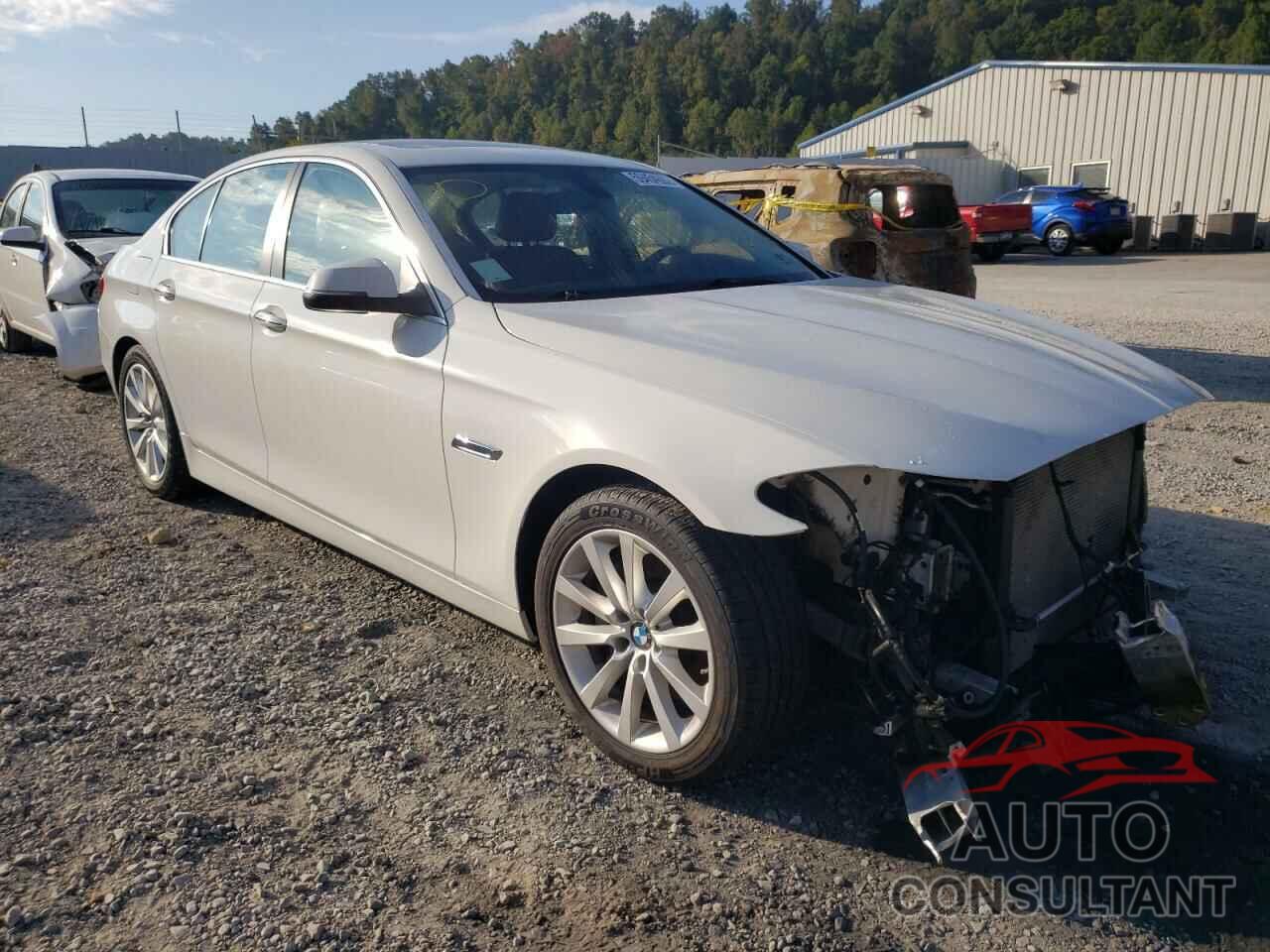 BMW 5 SERIES 2016 - WBA5B3C57GG256983