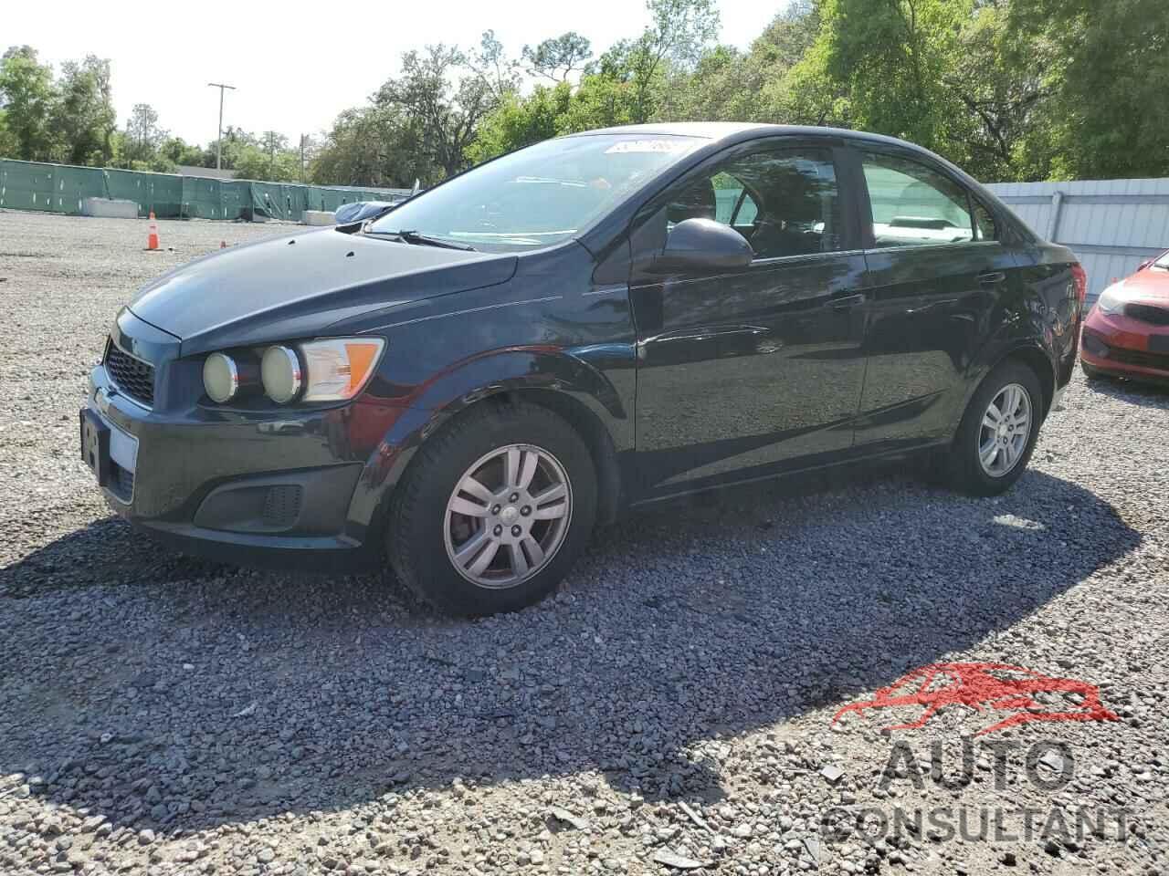 CHEVROLET SONIC 2014 - 1G1JC5SH7E4117773