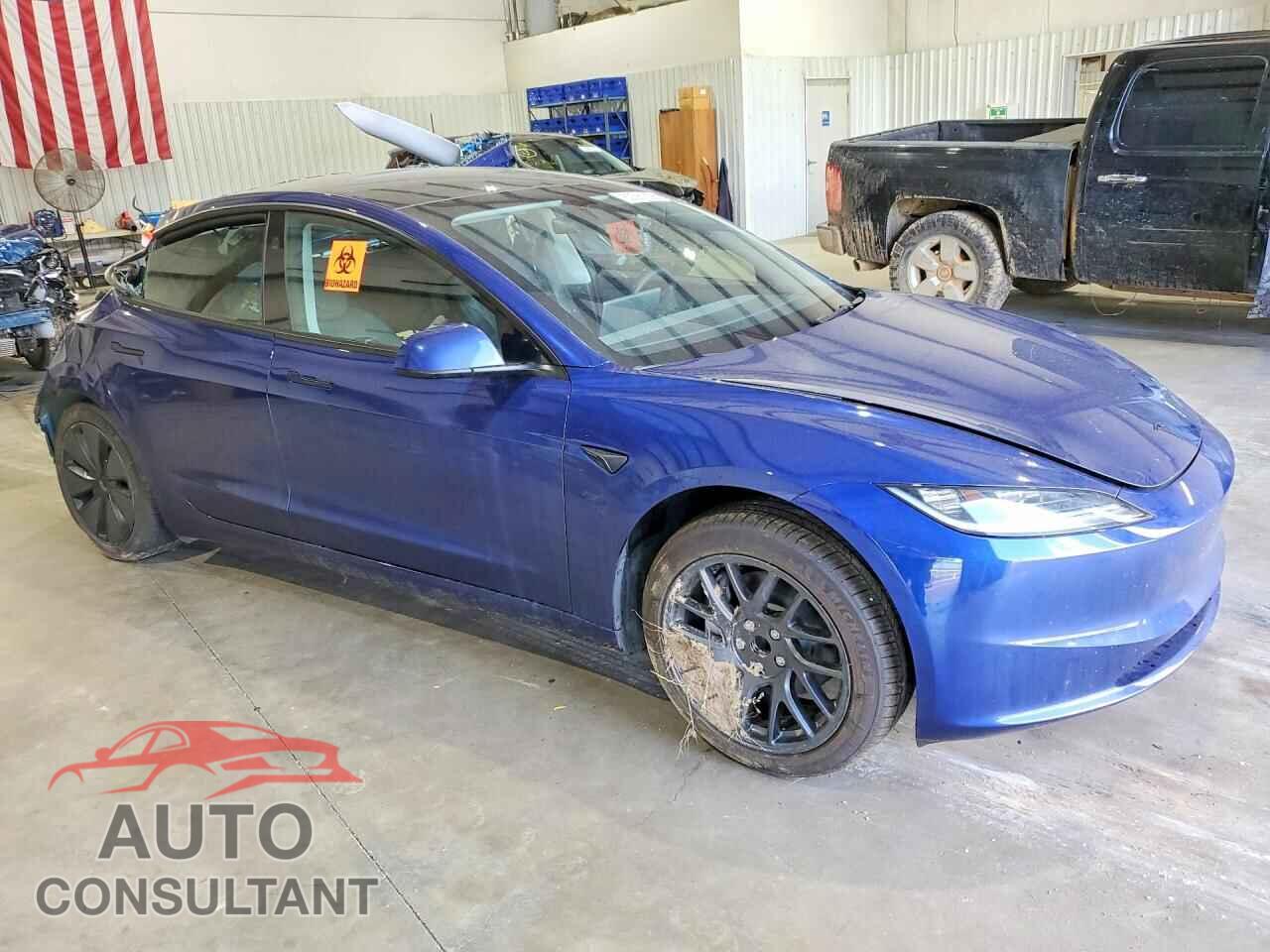 TESLA MODEL 3 2026 - 5YJ3E1EA8TF144259
