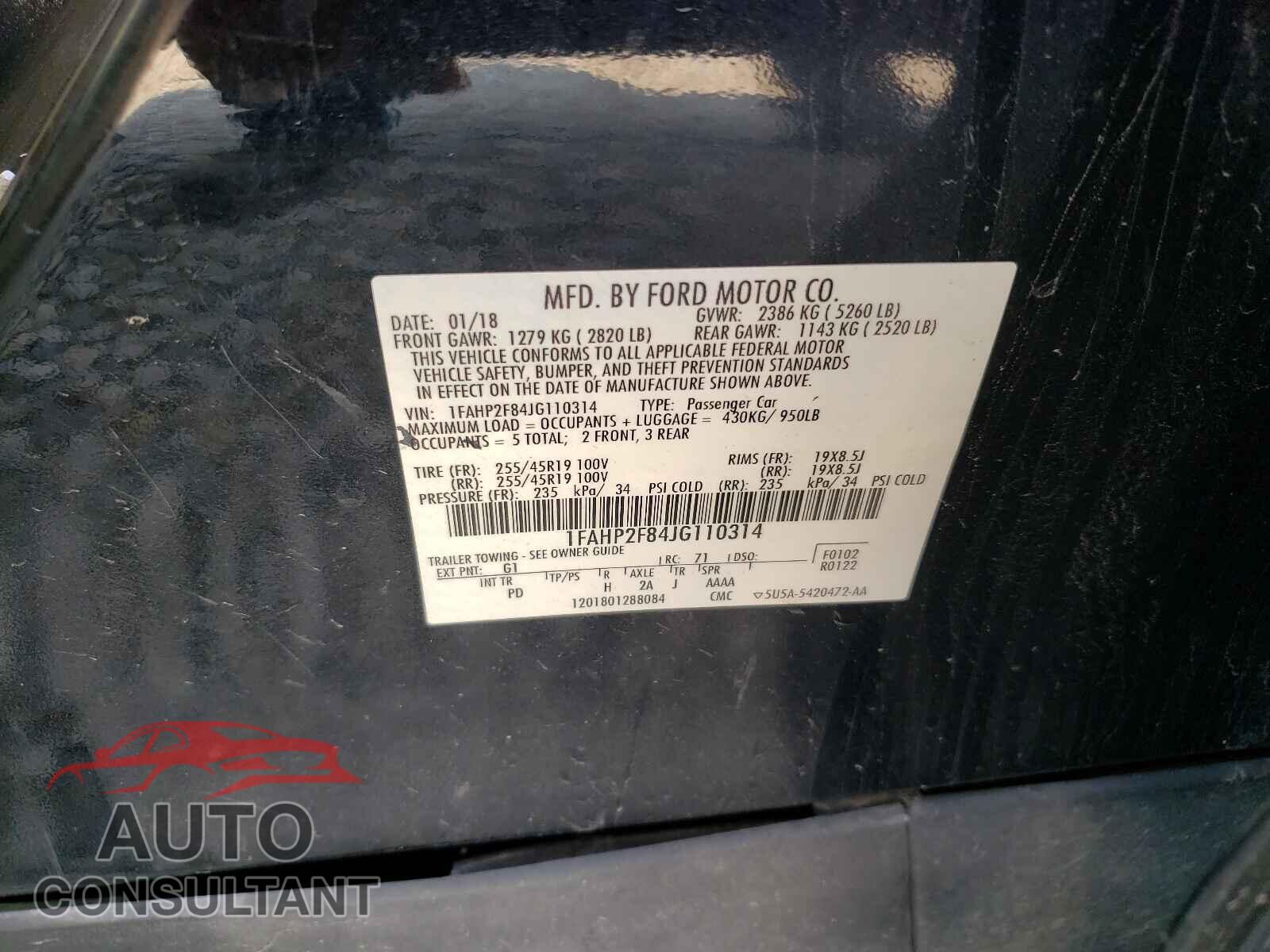 FORD TAURUS 2018 - 1FAHP2F84JG110314