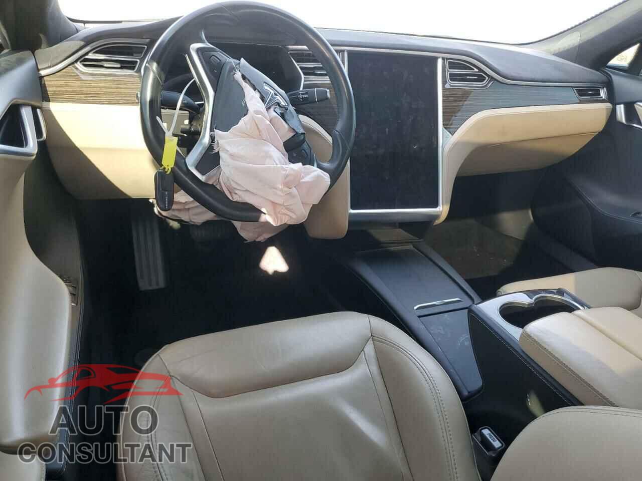 TESLA MODEL S 2016 - 5YJSA1E11GF175138