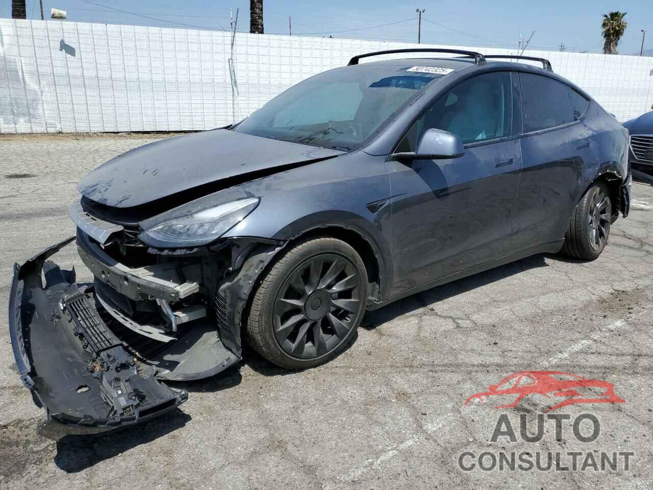 TESLA MODEL Y 2021 - 5YJYGDEEXMF070154