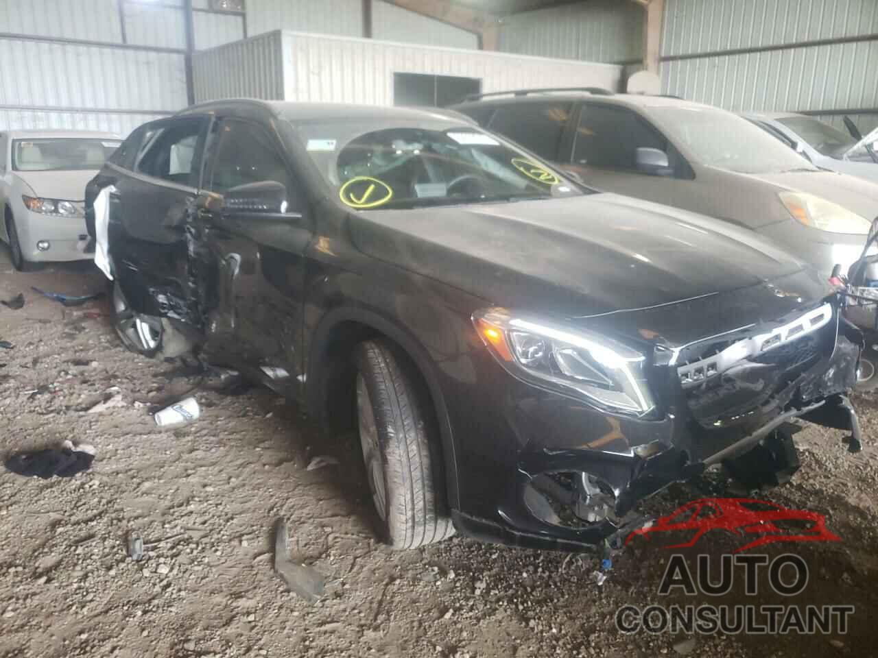 MERCEDES-BENZ GLA-CLASS 2020 - W1NTG4GB6LU029712