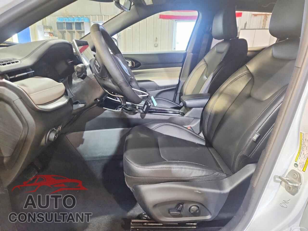 JEEP COMPASS 2025 - 3C4NJDCNXST615436