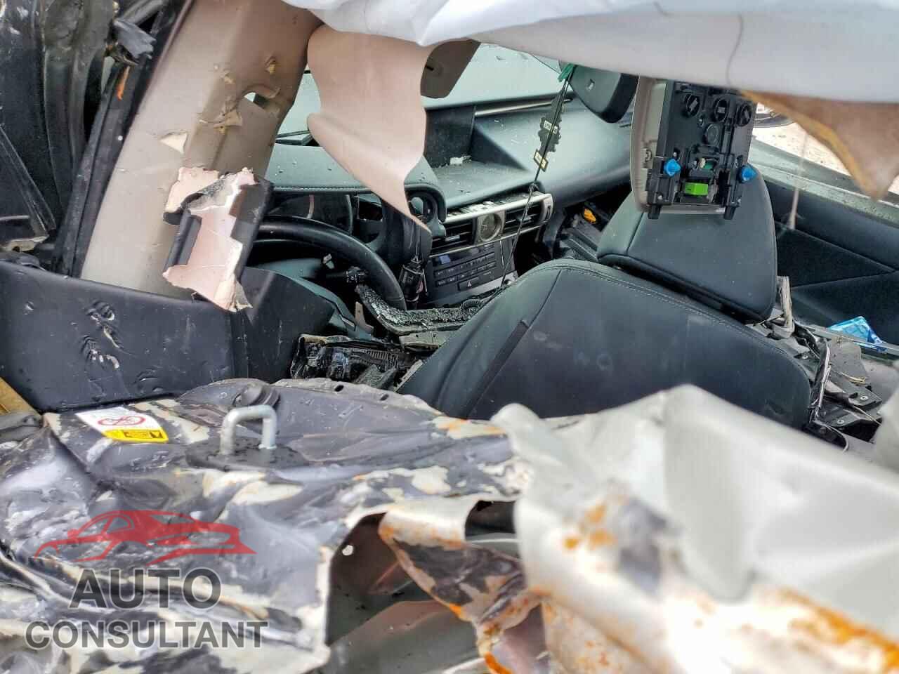 LEXUS IS 2014 - JTHCF1D29E5006188