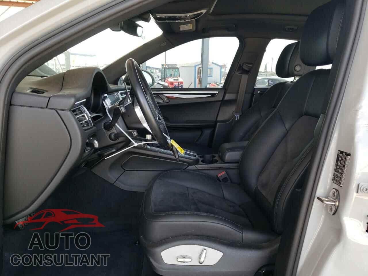 PORSCHE MACAN 2021 - WP1AA2A59MLB13696