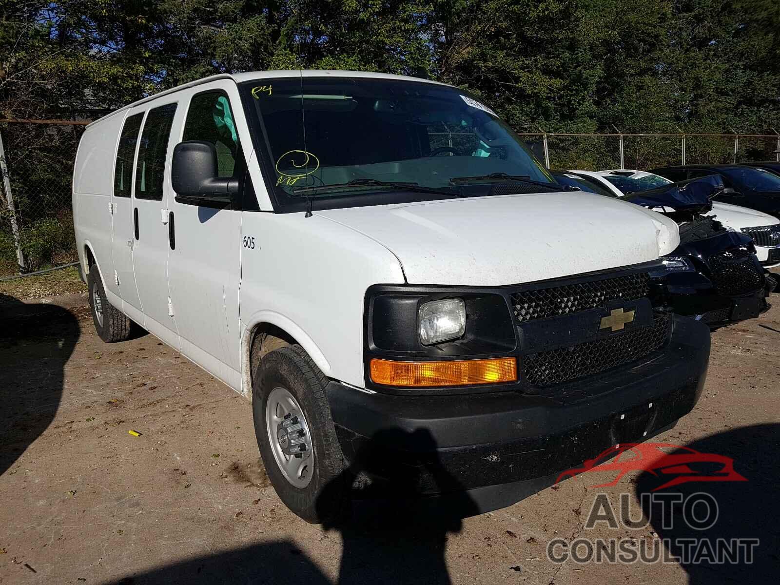 CHEVROLET EXPRESS 2017 - 1GCZGHFG5H1348453