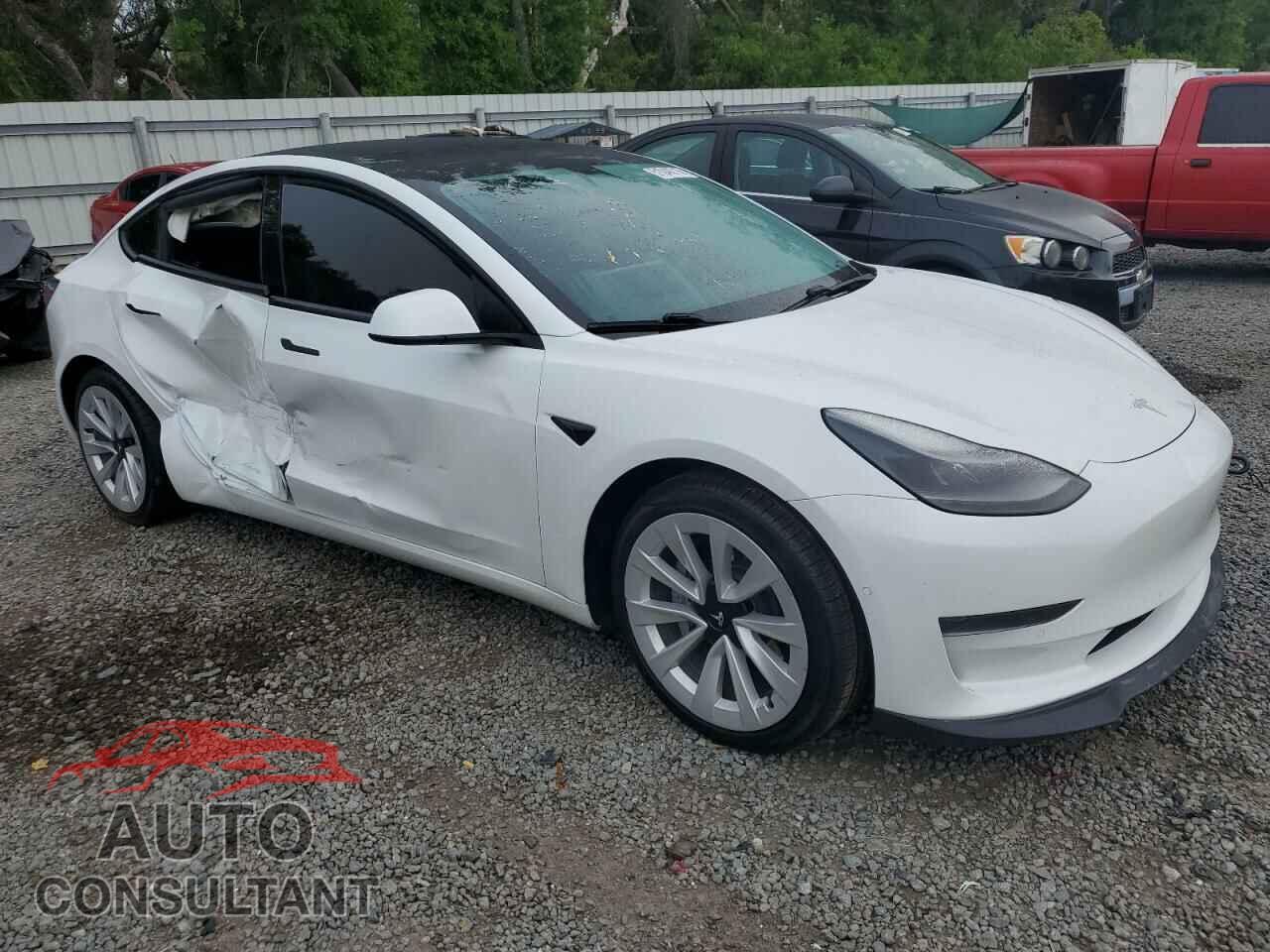 TESLA MODEL 3 2021 - 5YJ3E1EA5MF922132
