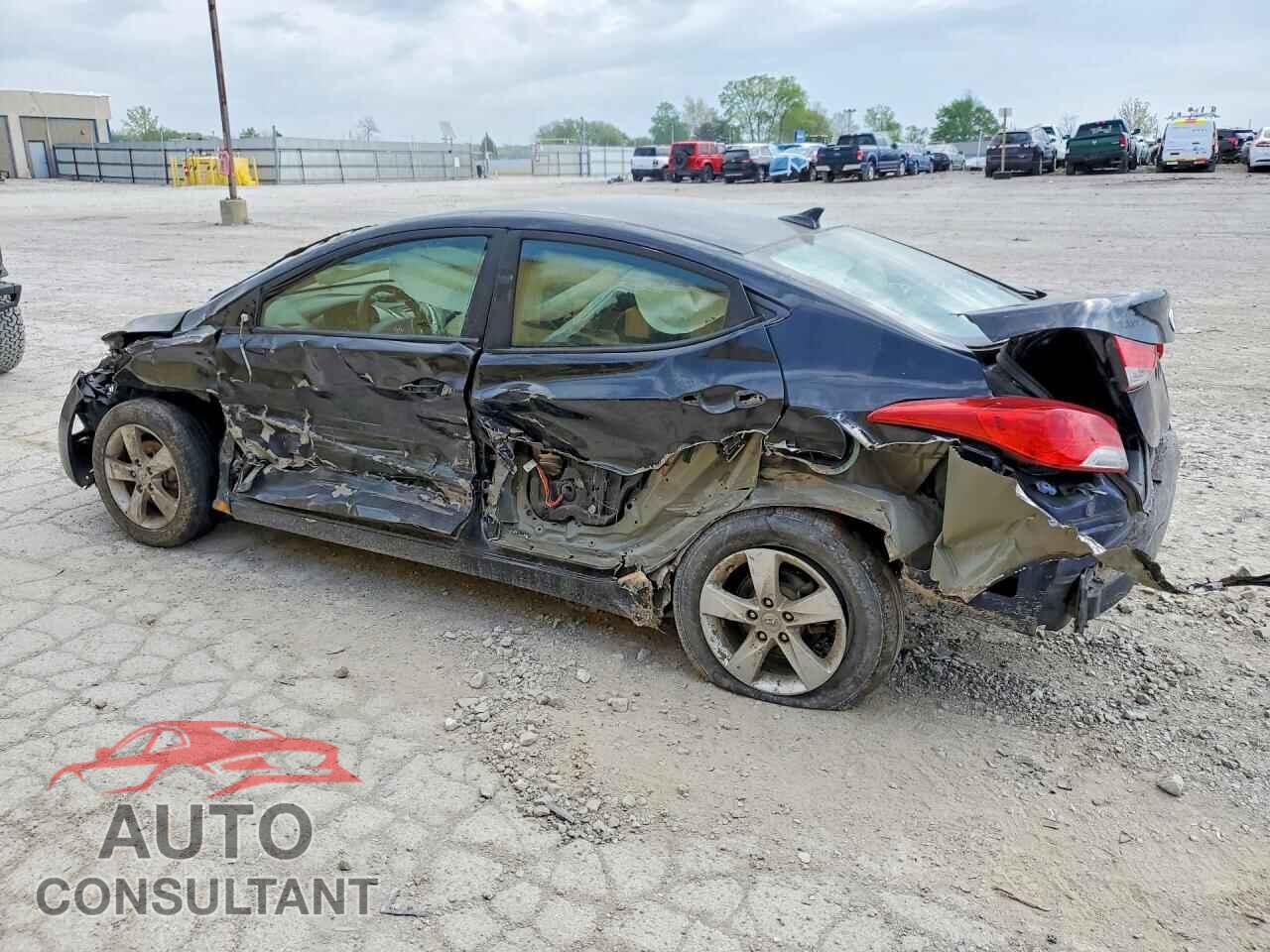 HYUNDAI ELANTRA 2012 - 5NPDH4AE1CH065412