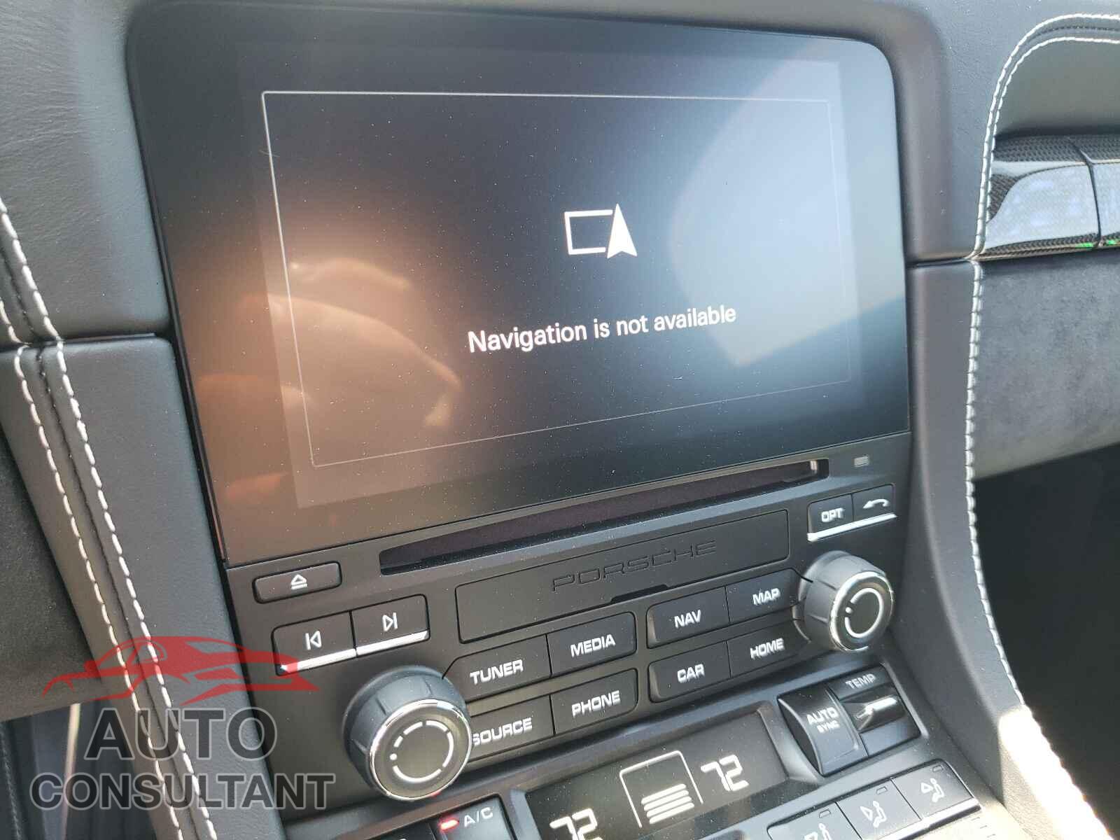 PORSCHE BOXSTER 2021 - WP0CD2A80MS232240