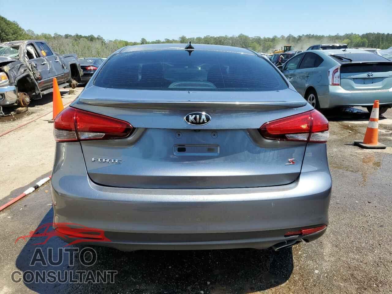 KIA FORTE 2017 - 3KPFL4A74HE030058