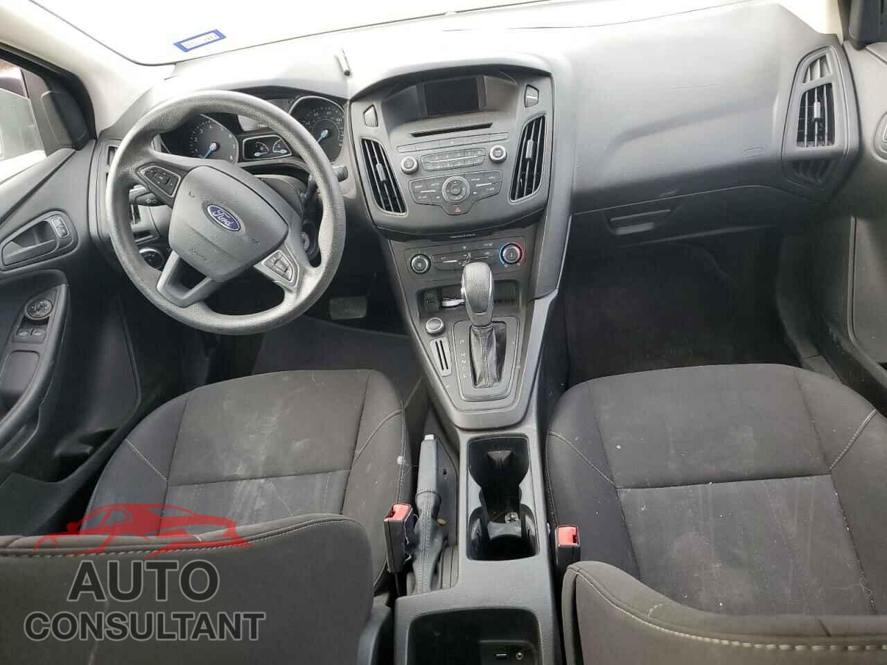 FORD FOCUS 2016 - 1FADP3E23GL404577