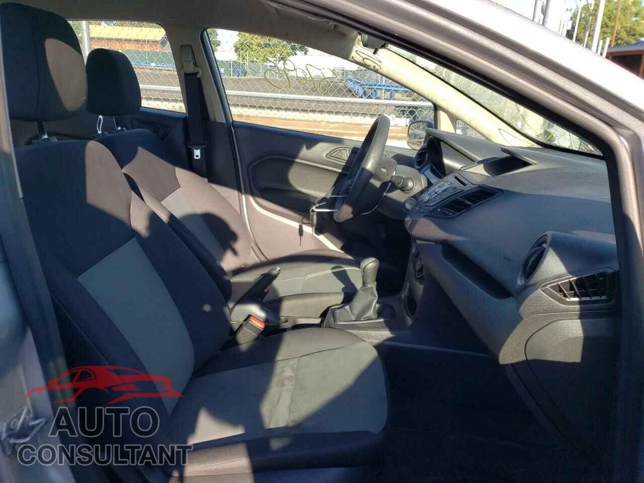 FORD FIESTA 2017 - 3FADP4AJ2HM134728