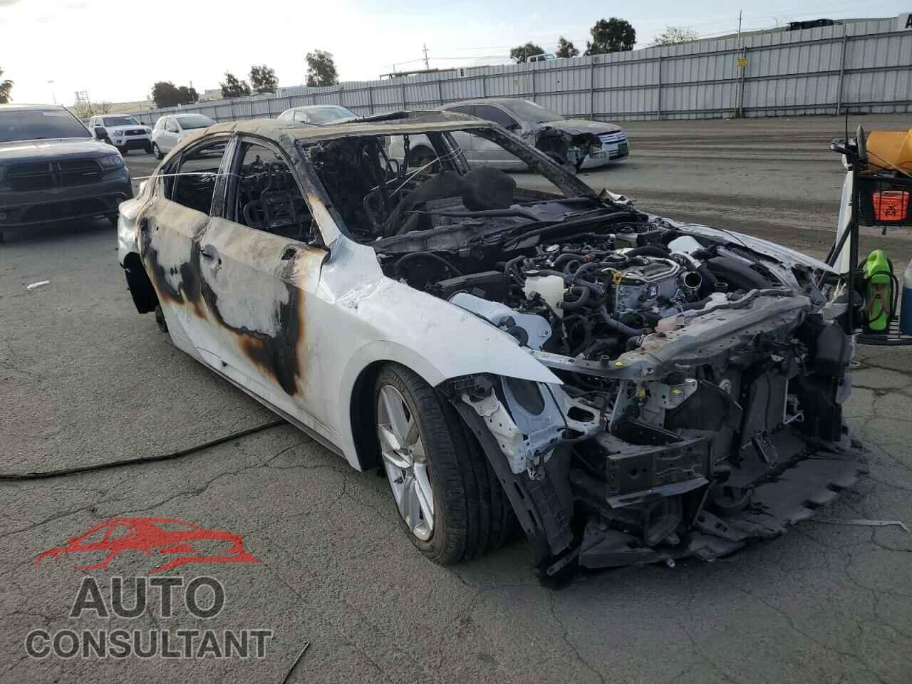 LEXUS IS 2021 - JTHCA1D28M5111012