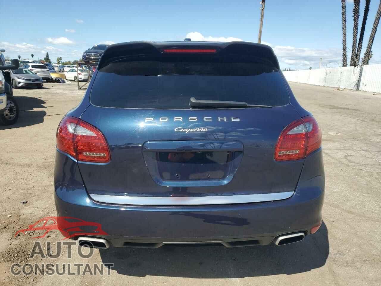 PORSCHE CAYENNE 2012 - WP1AA2A26CLA07808