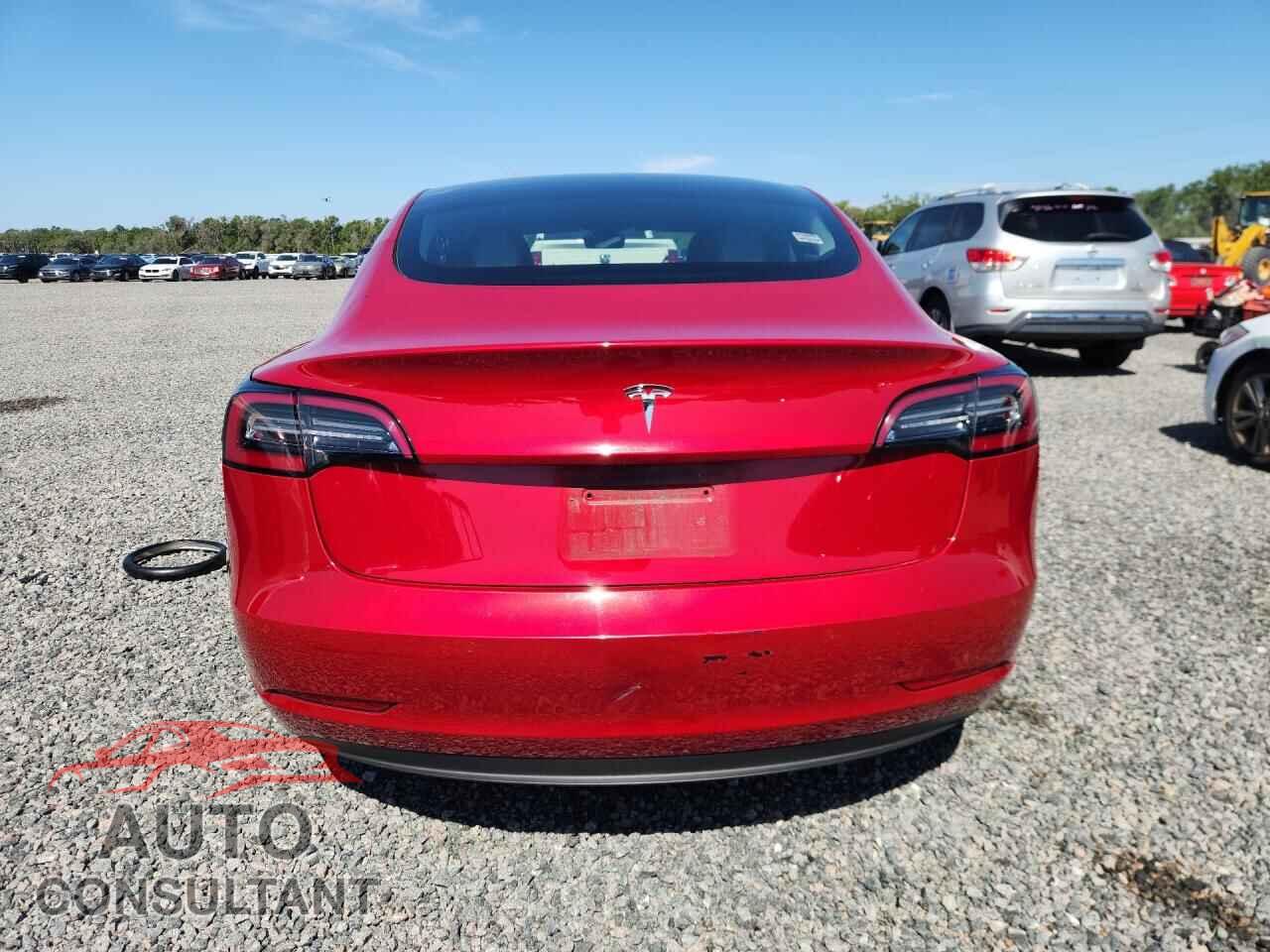 TESLA MODEL 3 2021 - 5YJ3E1EA9MF976338