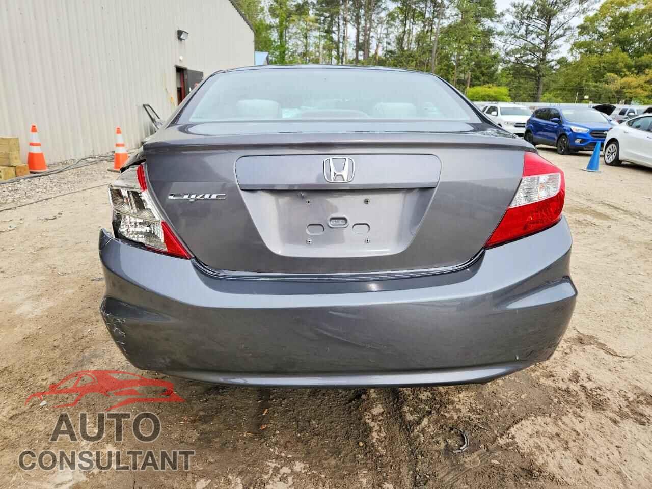 HONDA CIVIC 2012 - 2HGFB2F83CH606133